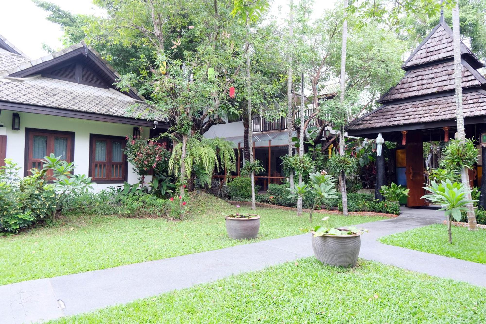 Vimarn Kaew Village And Resort チエンマイ エクステリア 写真